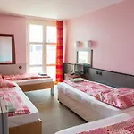 Hotel Negy Evszak Panzio