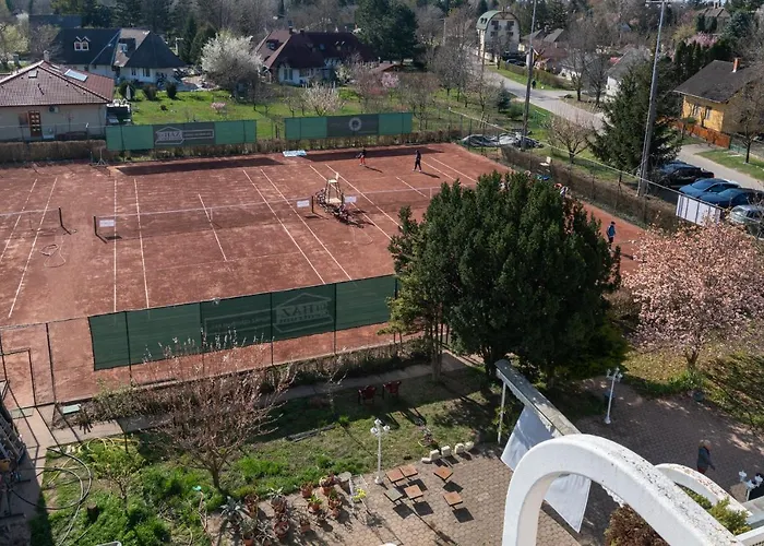 Negy Evszak Panzio 3* Siófok