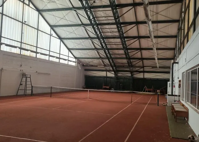 Negy Evszak Panzio מלון שיופוק