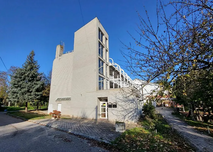Negy Evszak Panzio Otel Siofok